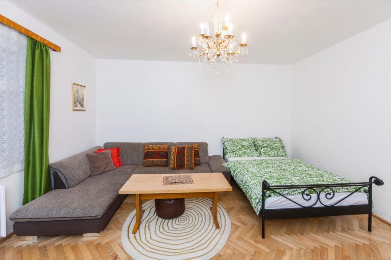 Fairytale Apartment Under The Castle - 5 Min City! Cesky Krumlov Luaran gambar